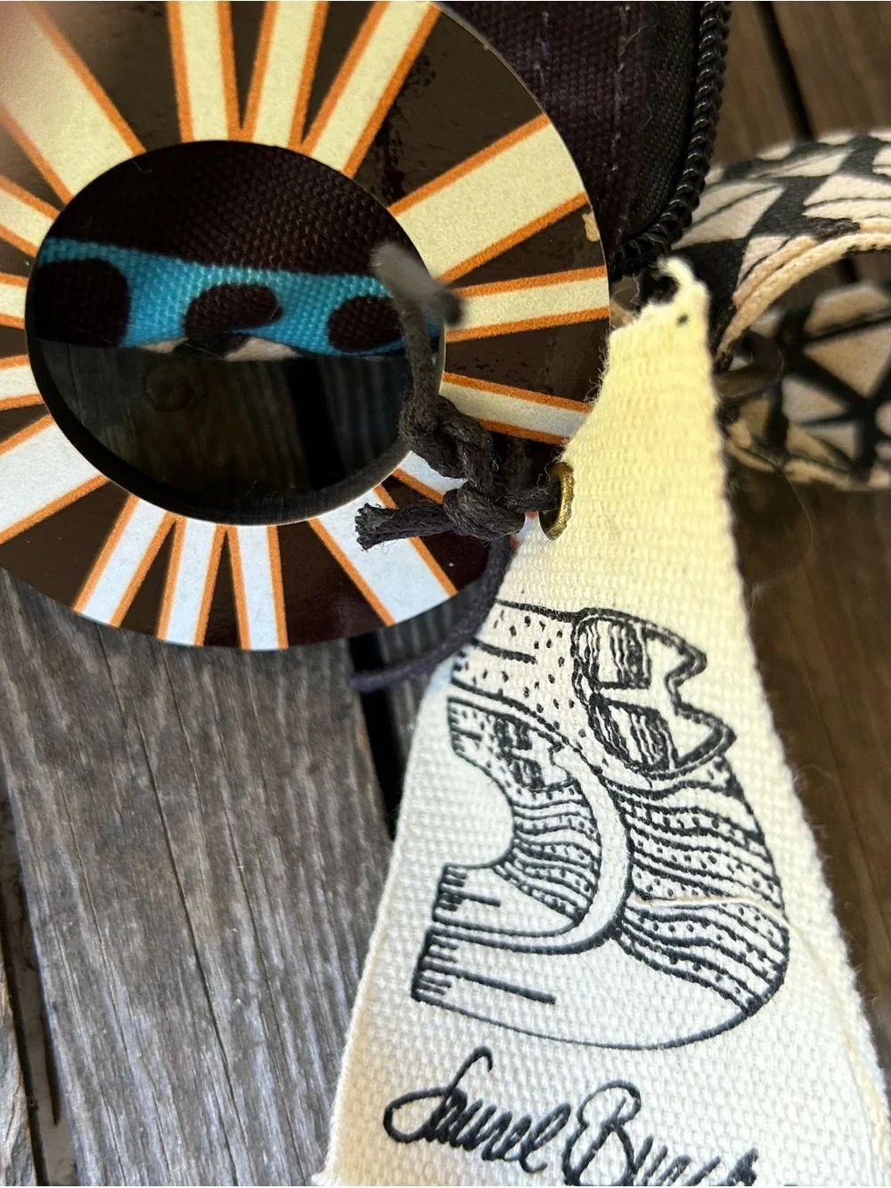 Laurel Burch artistic laurel